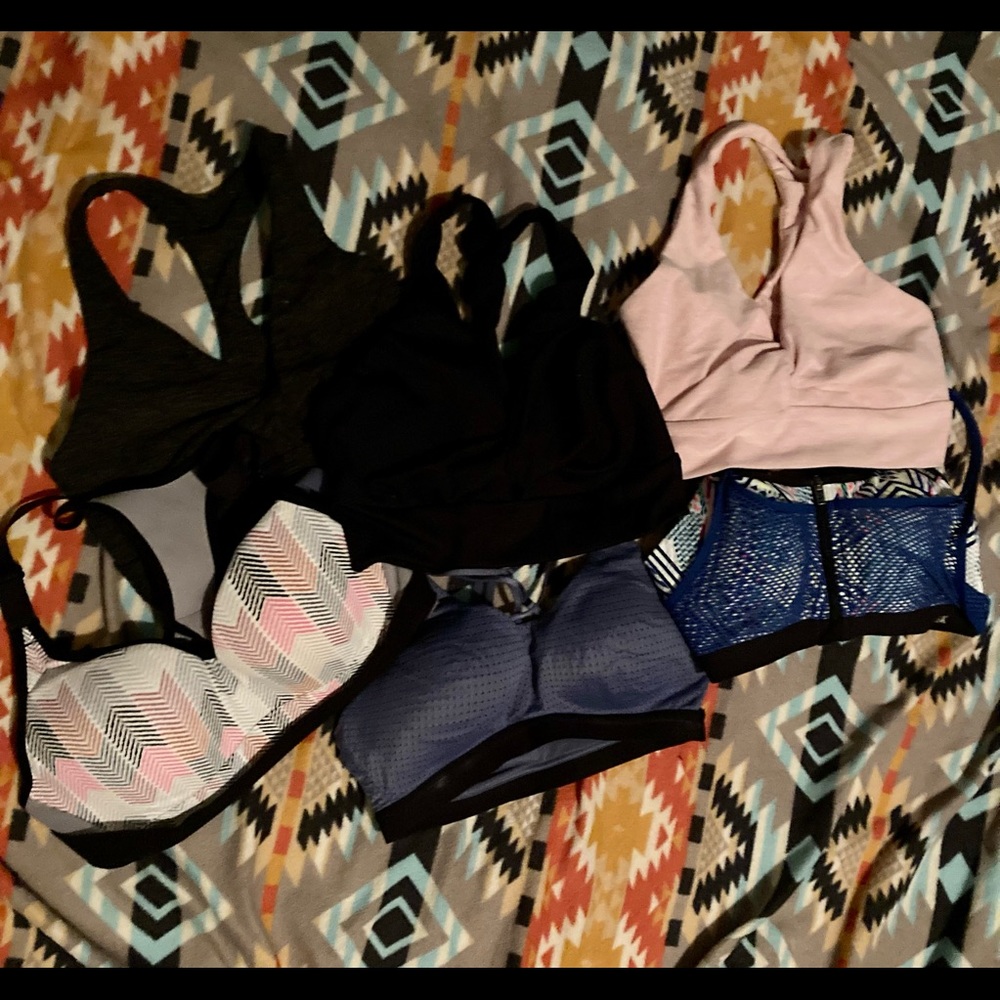 VIctoria Secret Sz Sm Sports Bras Bundle